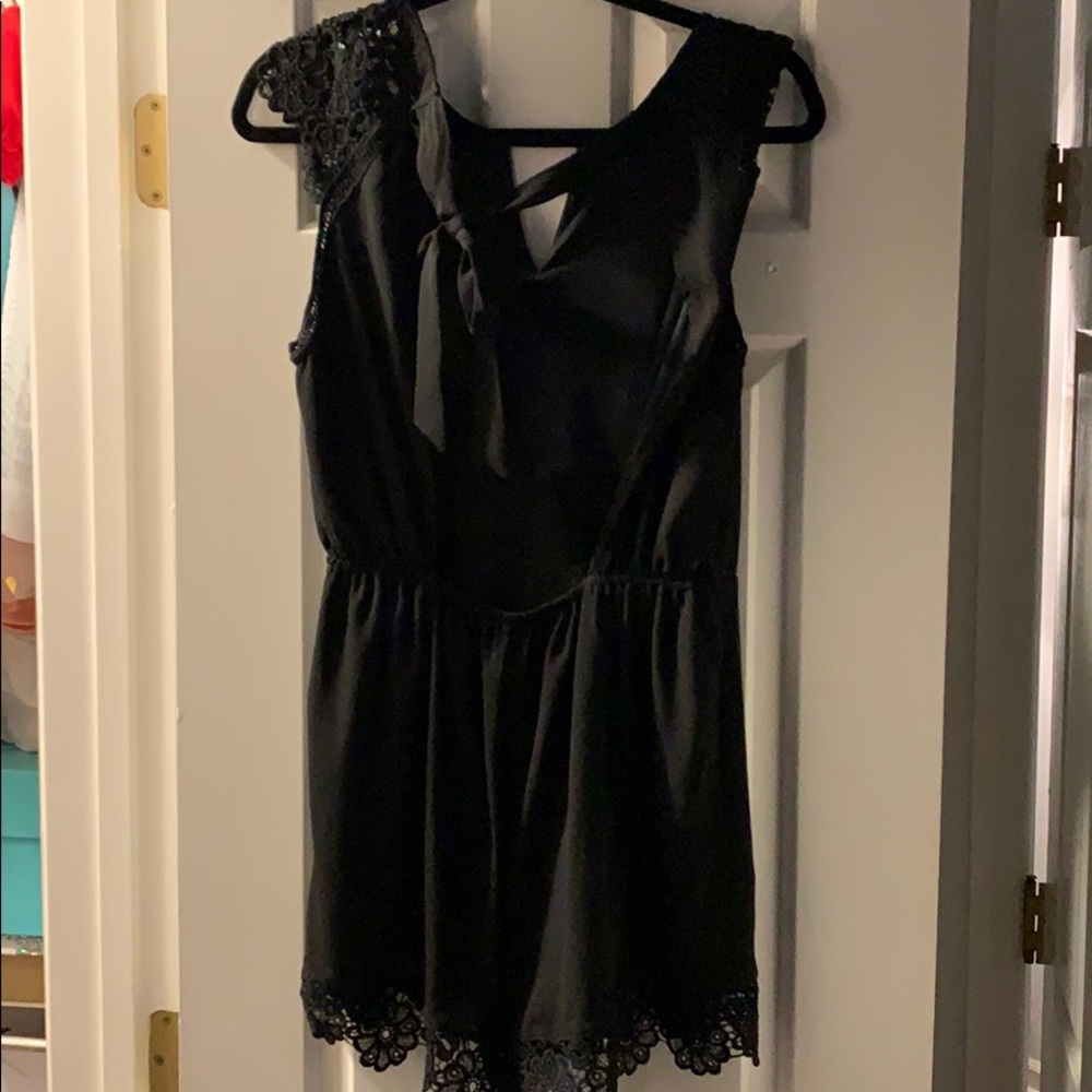 Black express romper